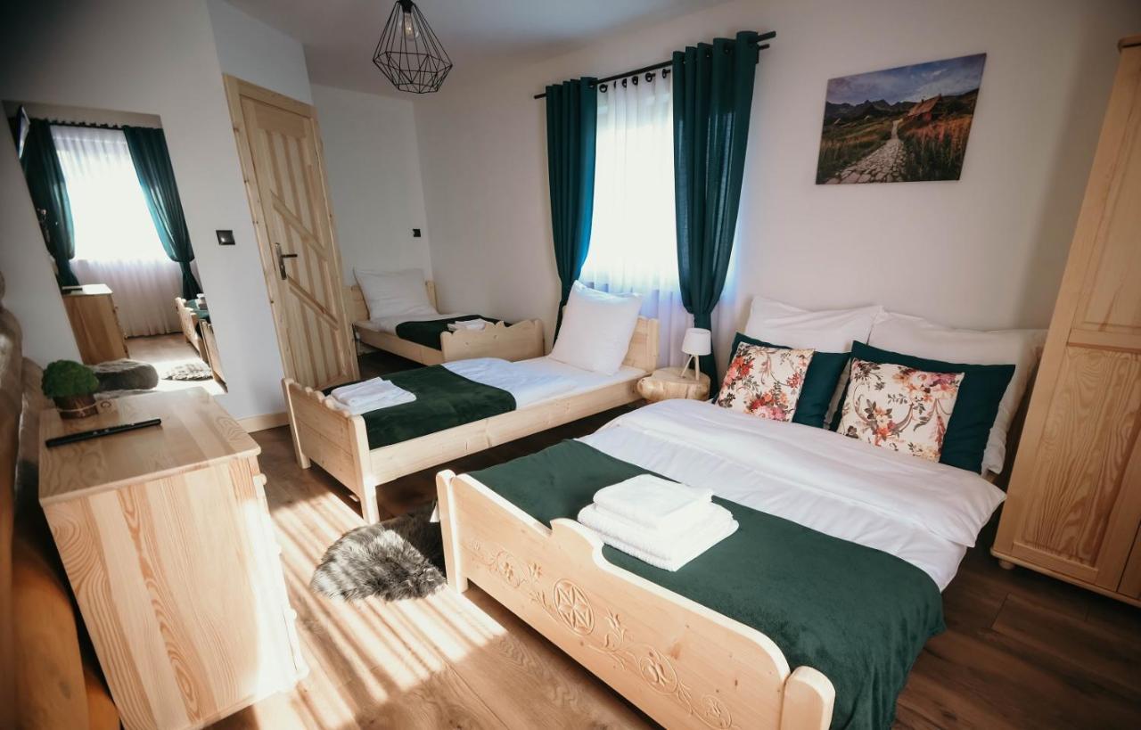 Tarasowka U Zajaca Bed and Breakfast Czerwienne Exteriör bild