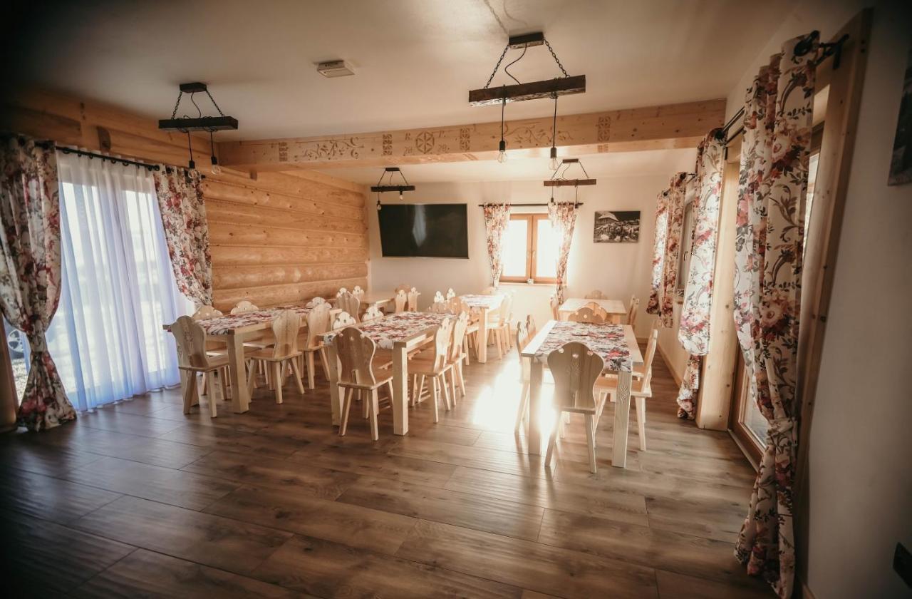 Tarasowka U Zajaca Bed and Breakfast Czerwienne Exteriör bild