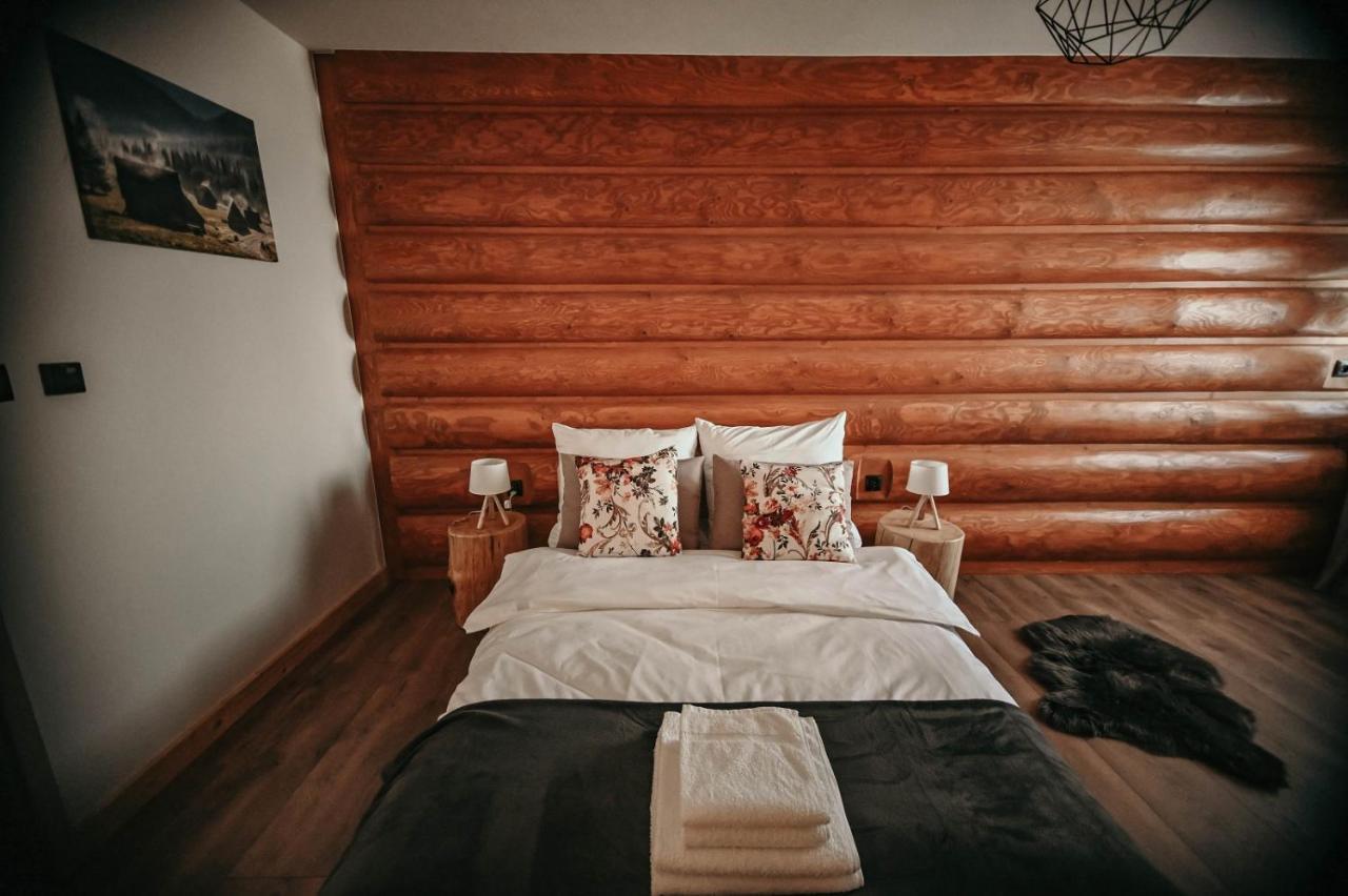 Tarasowka U Zajaca Bed and Breakfast Czerwienne Exteriör bild