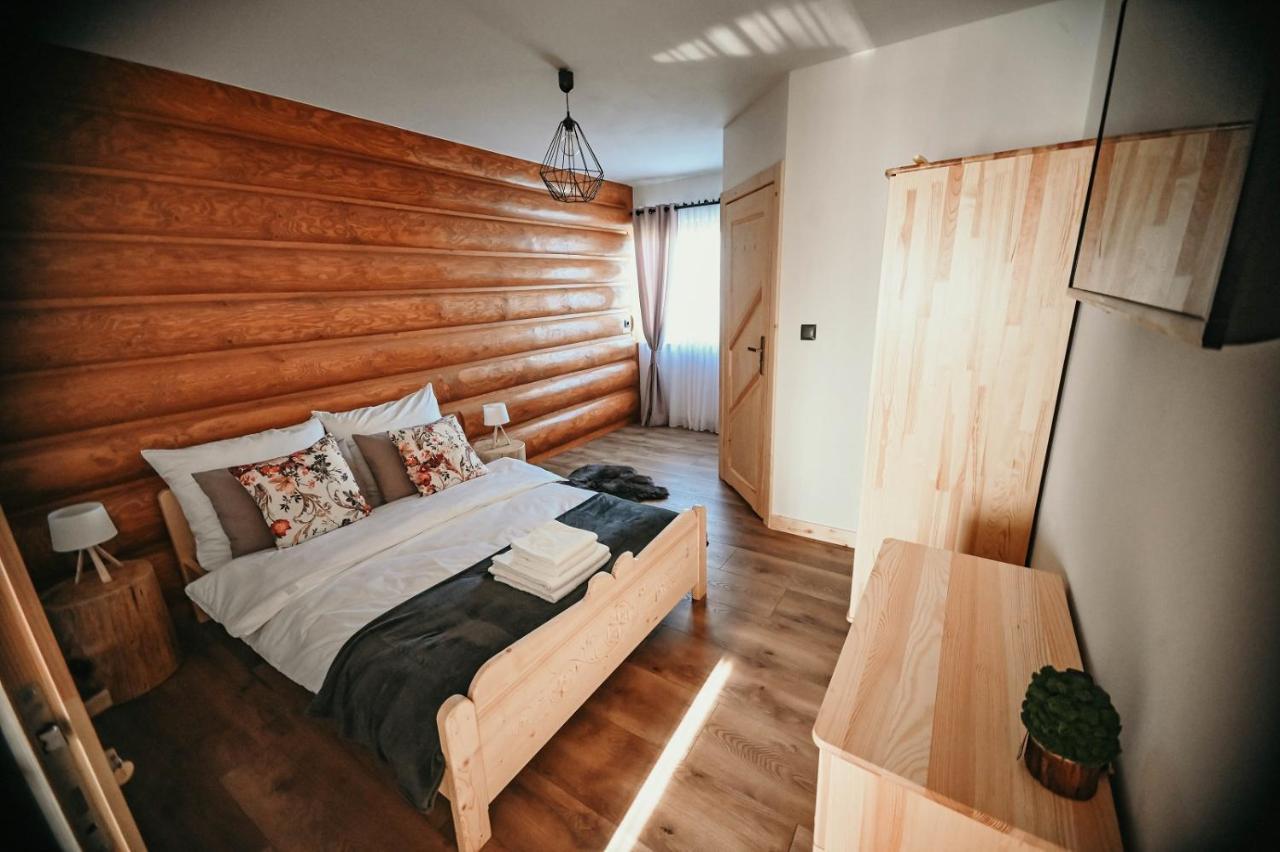 Tarasowka U Zajaca Bed and Breakfast Czerwienne Exteriör bild