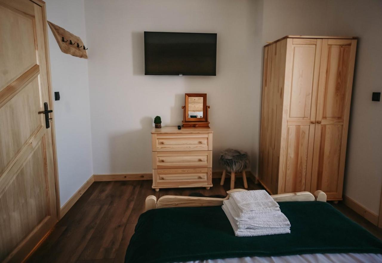 Tarasowka U Zajaca Bed and Breakfast Czerwienne Exteriör bild