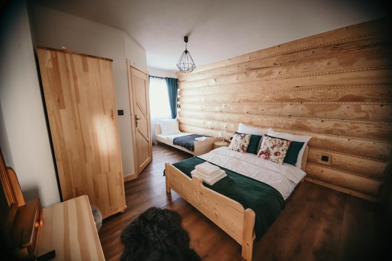Tarasowka U Zajaca Bed and Breakfast Czerwienne Exteriör bild