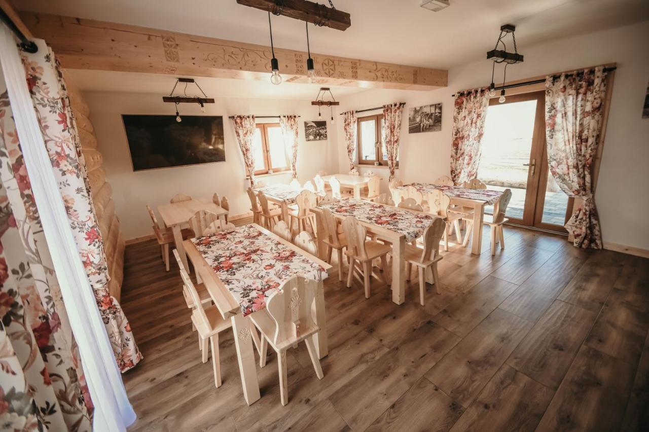 Tarasowka U Zajaca Bed and Breakfast Czerwienne Exteriör bild
